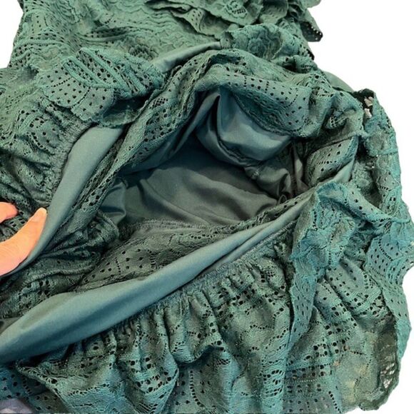 Saylor Emerald Lace Millie Midi Dress Tiered Lace Zipper Back Lined Size XS - Picture 6 of 14